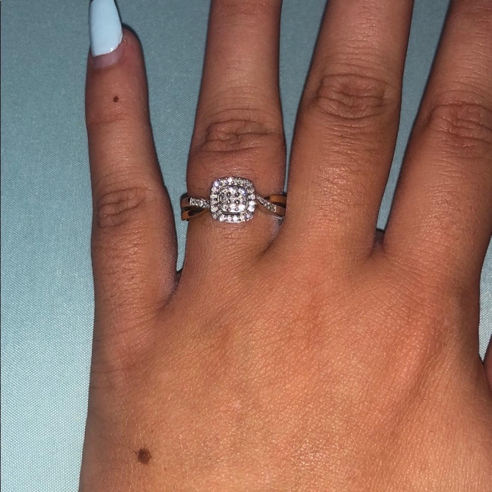 Diamond ring